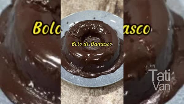 Bolo de Damasco Saudável com Cobertura de Chocolate: Receita Deliciosa e Fácil