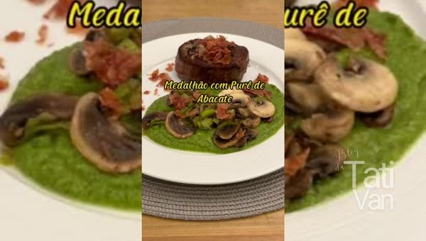 Receita de Medalhão com Purê de Abacate Um Prato Irresistível e Saudável - Tati Van