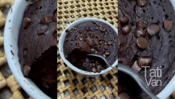 Receita Rápida Bolo Cetogênico de Chocolate no Pote com 3 Ingredientes