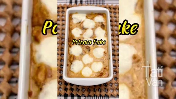 Receita de Polenta Fake Abóbora, Frango Desfiado e Queijo derretido em 5 Passos Fáceis!